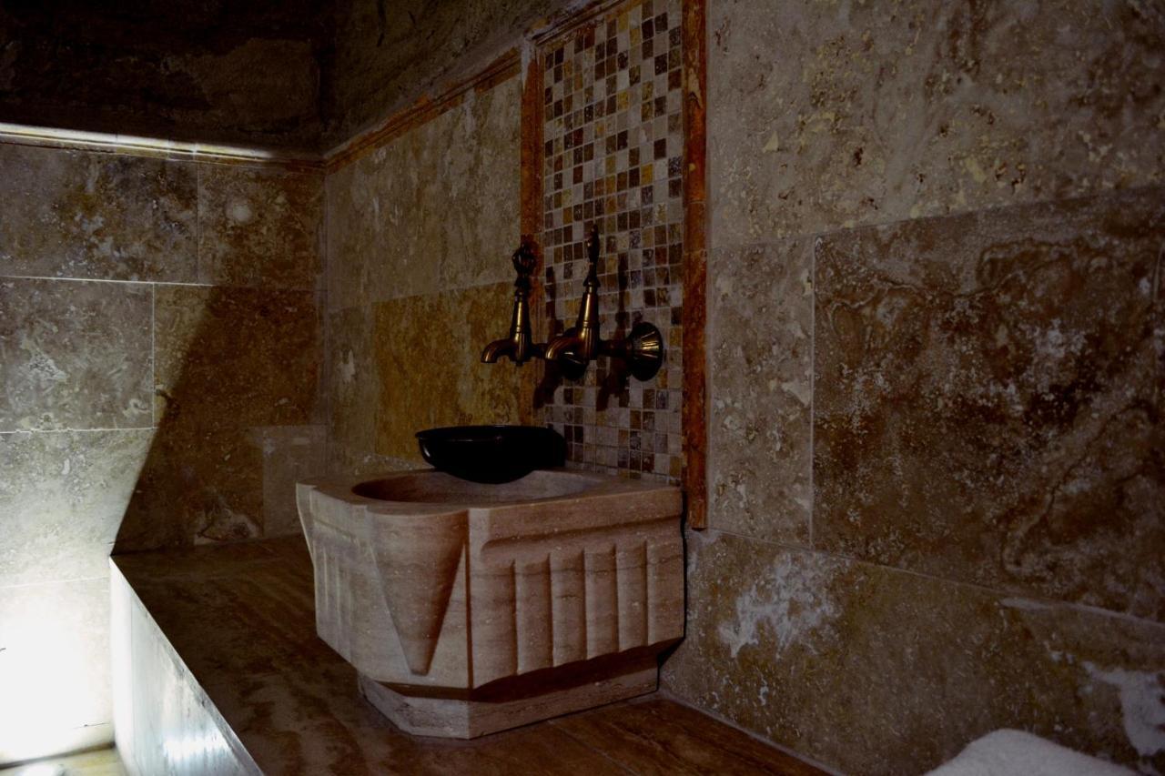 Готель Family Cave