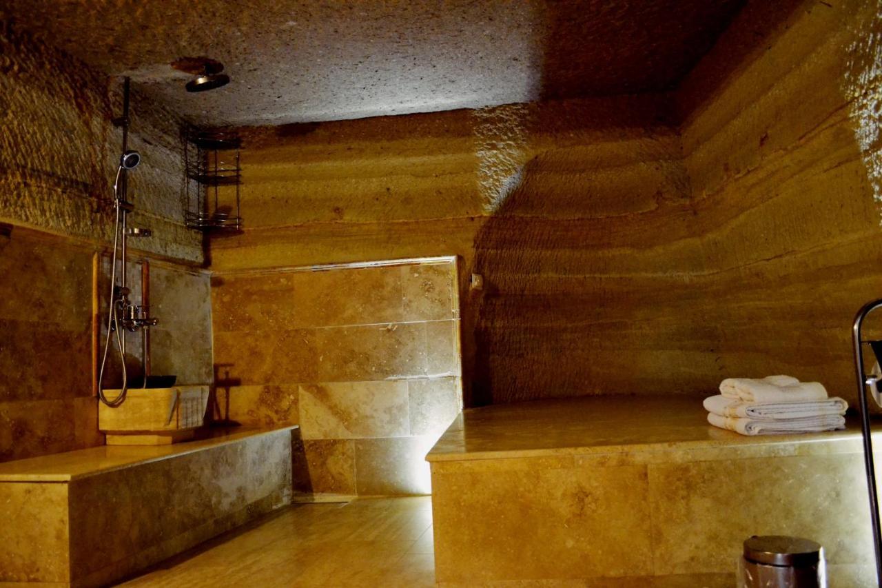 Family Cave Готель